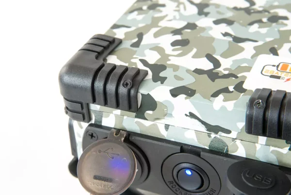 Baterka do bivaku 12V s nárazuvzdornými rohmi