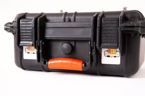 Lithiova bateria na cln 16,8V 70Ah bateria na elektromotor v odolnom kufri